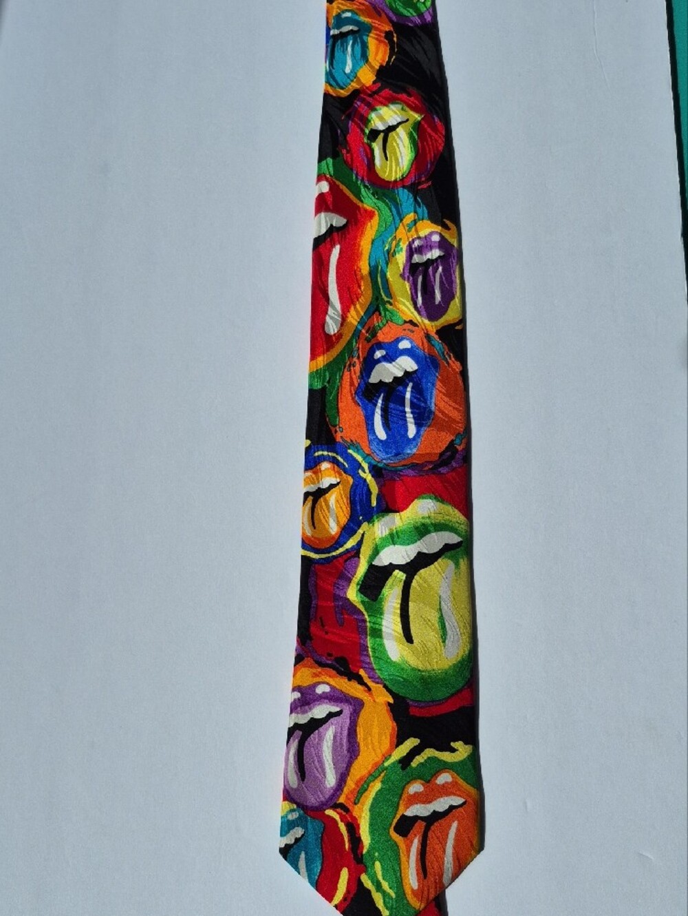 Geniuine Vintage The Rolling Stones 1994 Painted Tongues Silk Necktie